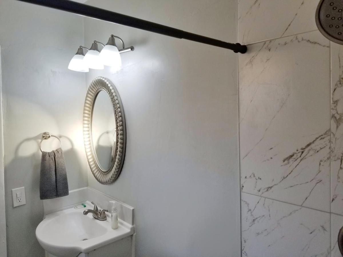 Glam Private Studio 4 Miles From Beach Hollywood Exterior photo