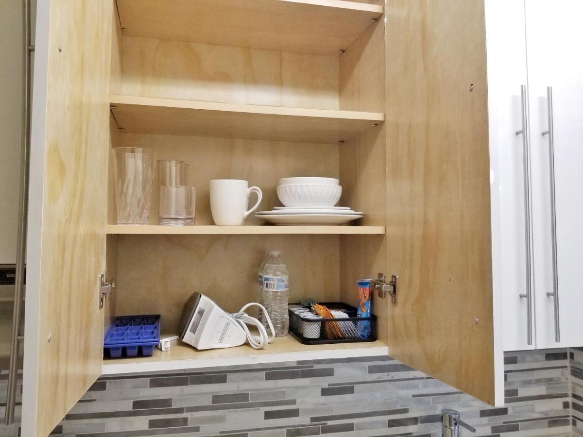 Glam Private Studio 4 Miles From Beach Hollywood Exterior photo