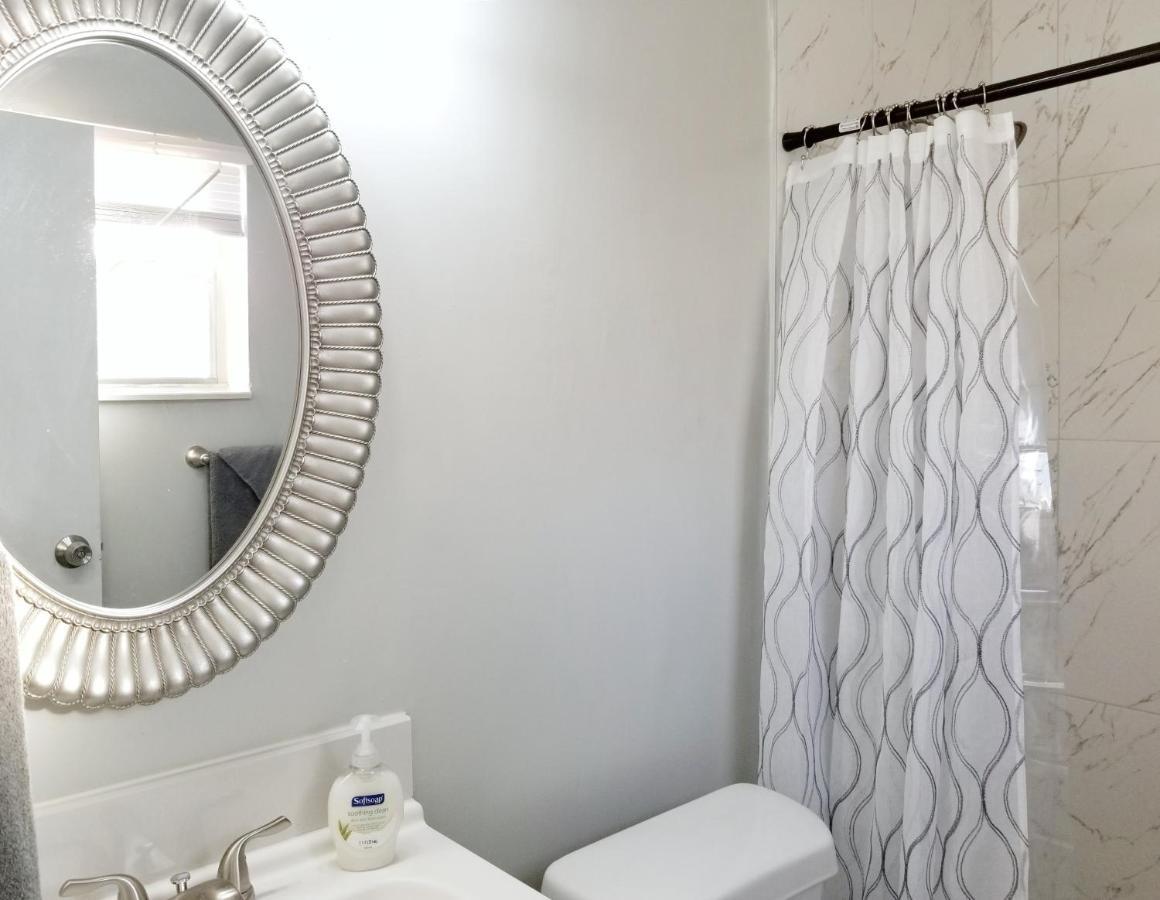 Glam Private Studio 4 Miles From Beach Hollywood Exterior photo